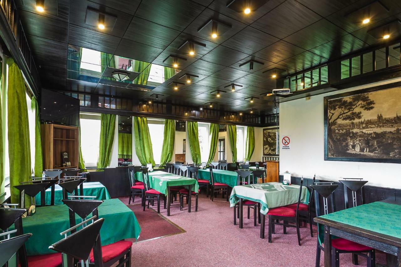 Hotel Alexander Πράγα Εξωτερικό φωτογραφία