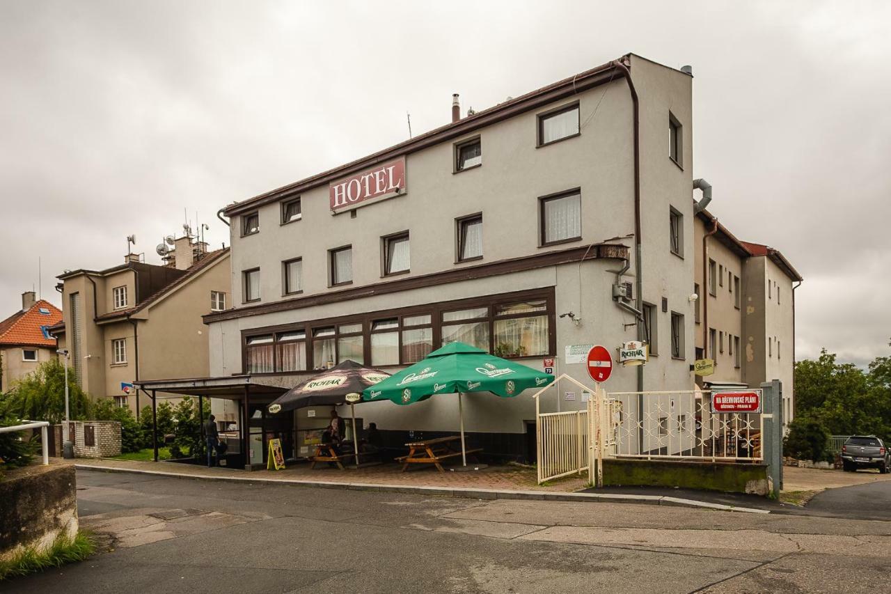 Hotel Alexander Πράγα Εξωτερικό φωτογραφία